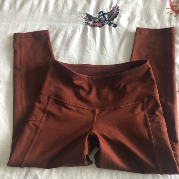 Bundle of 3 great quality yoga/training leggings. *Sold as a bundle only* - Picture 6 of 13